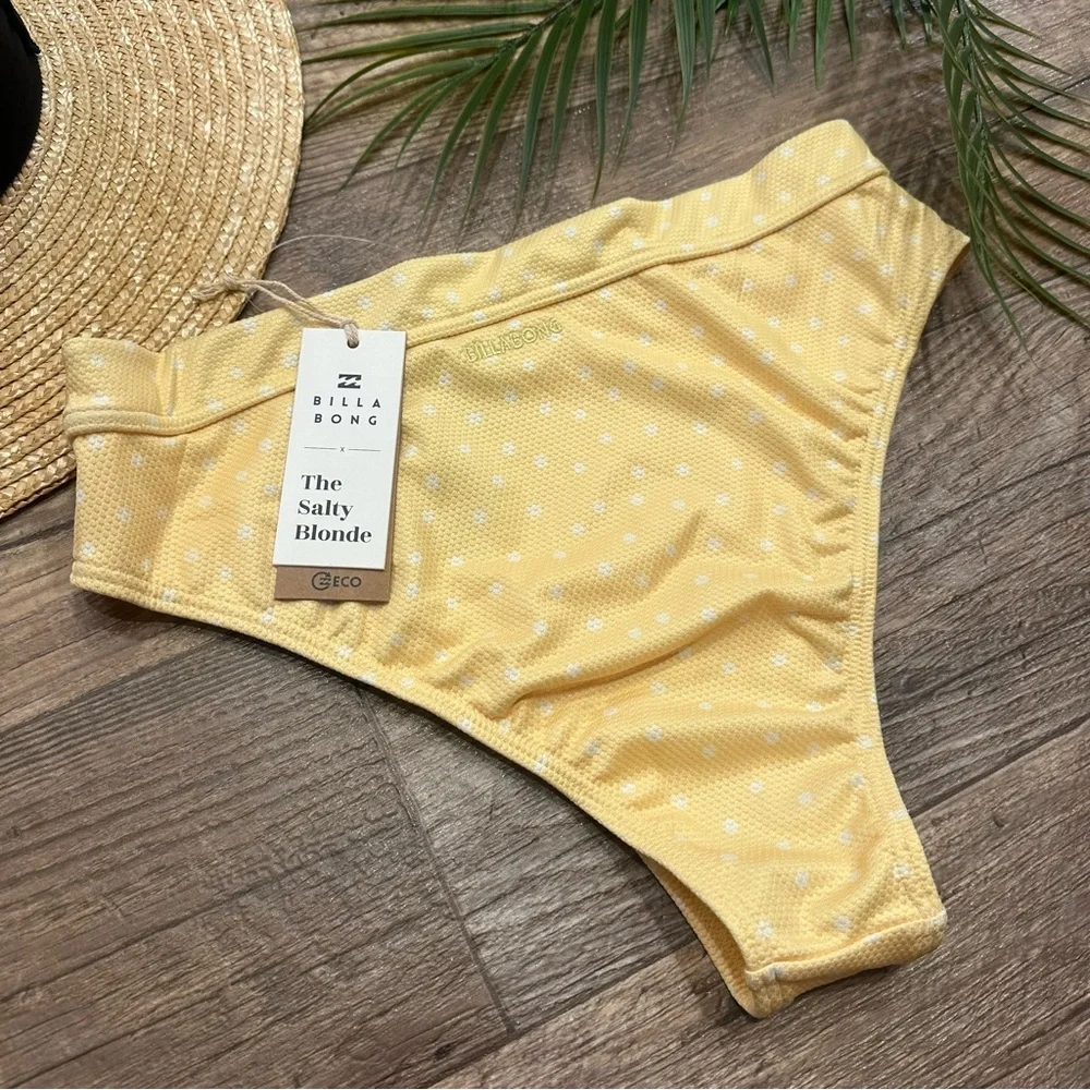Billabong x Salty Blonde Polka Dot Bikini Bottom πΌππ - Picture 11 of 13